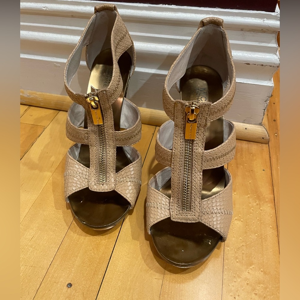 Size 6.5 Michael Kors high heeled sandals. Tan and gold